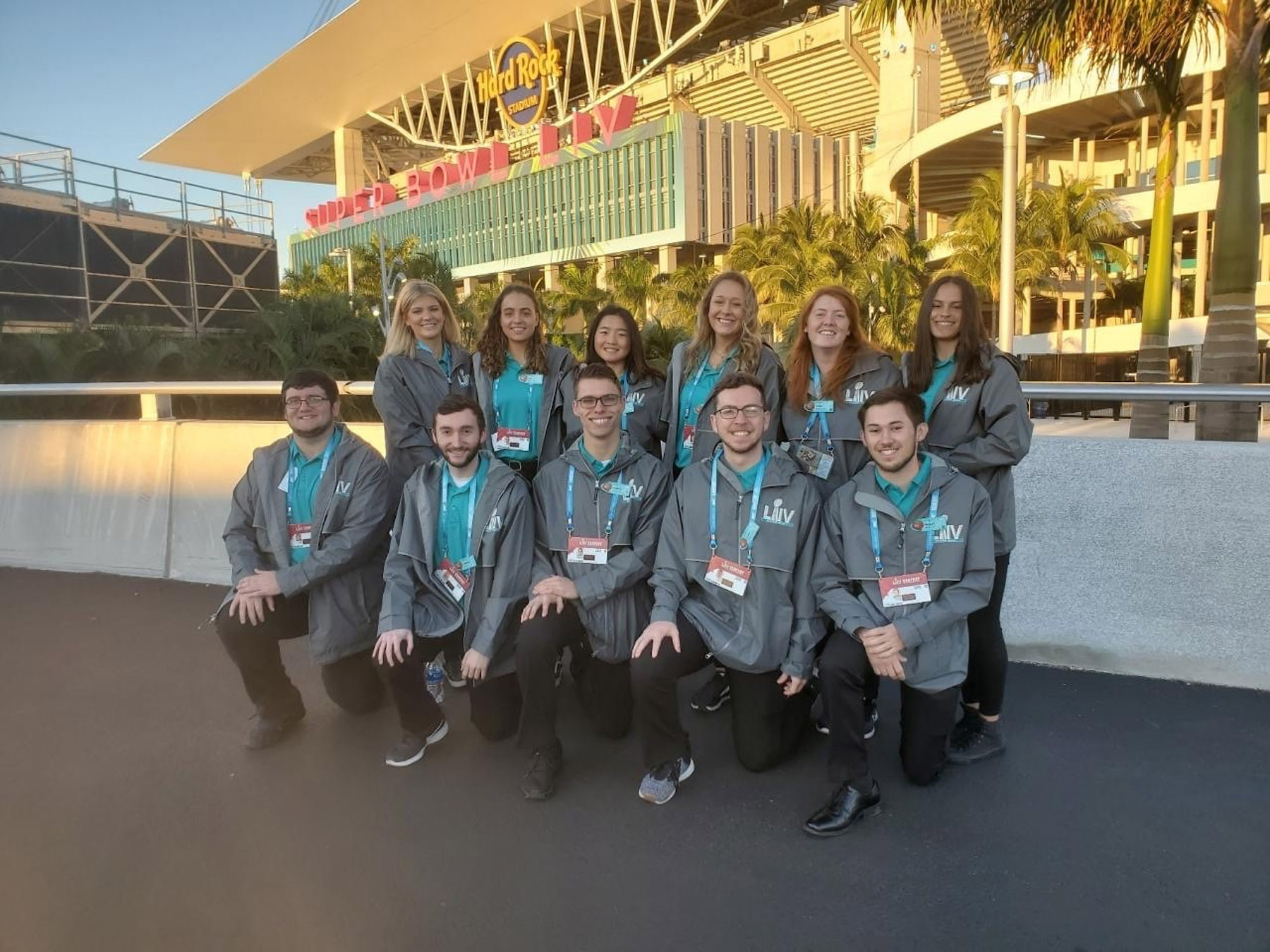 Image SuperbowlGroup004.jpg